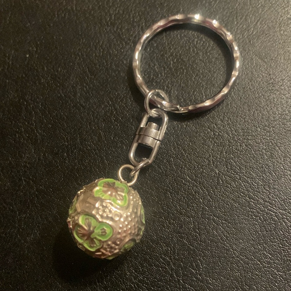 Butterfly Bell Keychain lime green / silver